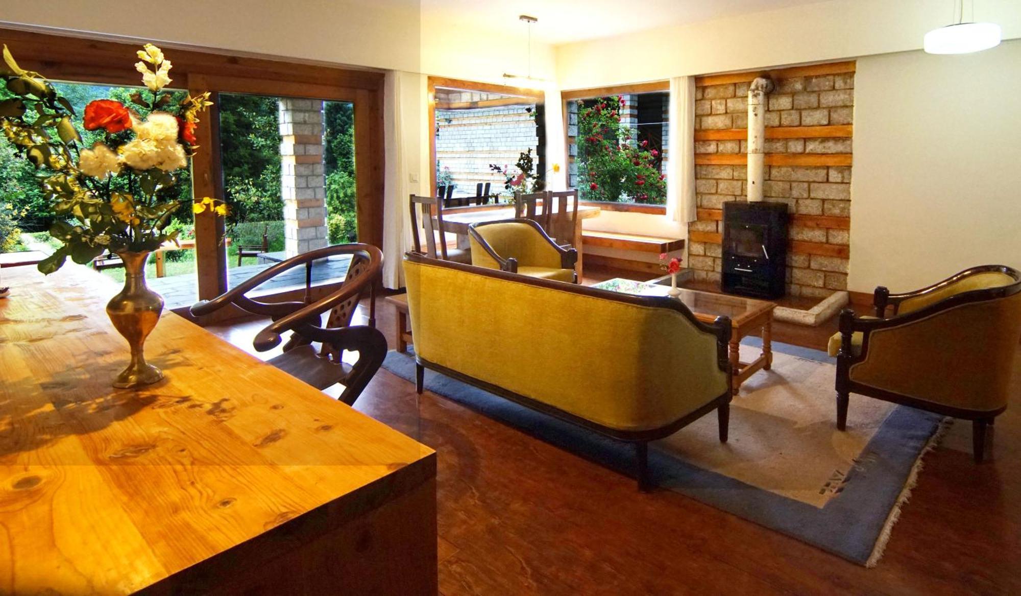 Banon Resorts Manāli Buitenkant foto