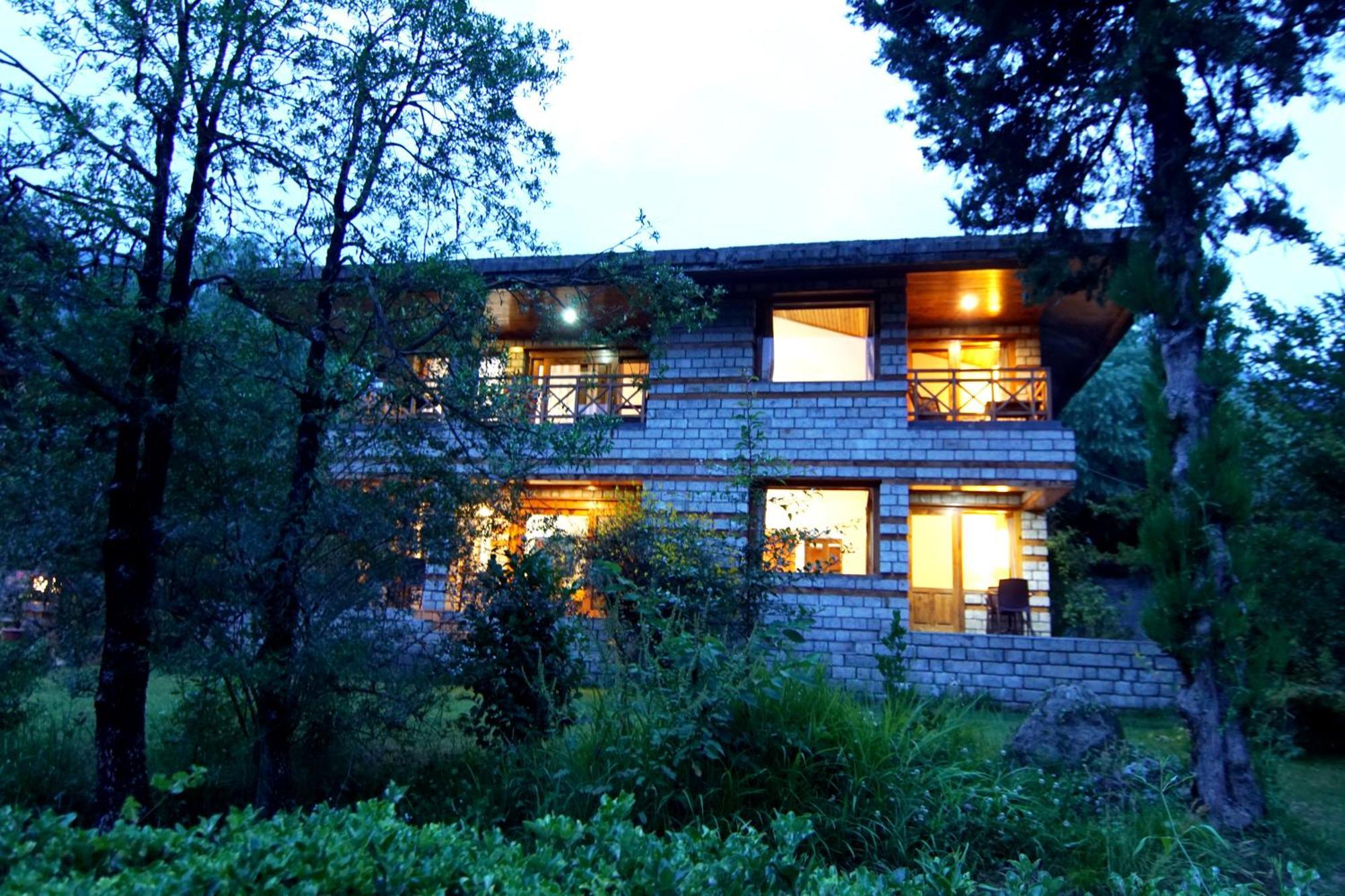 Banon Resorts Manāli Buitenkant foto