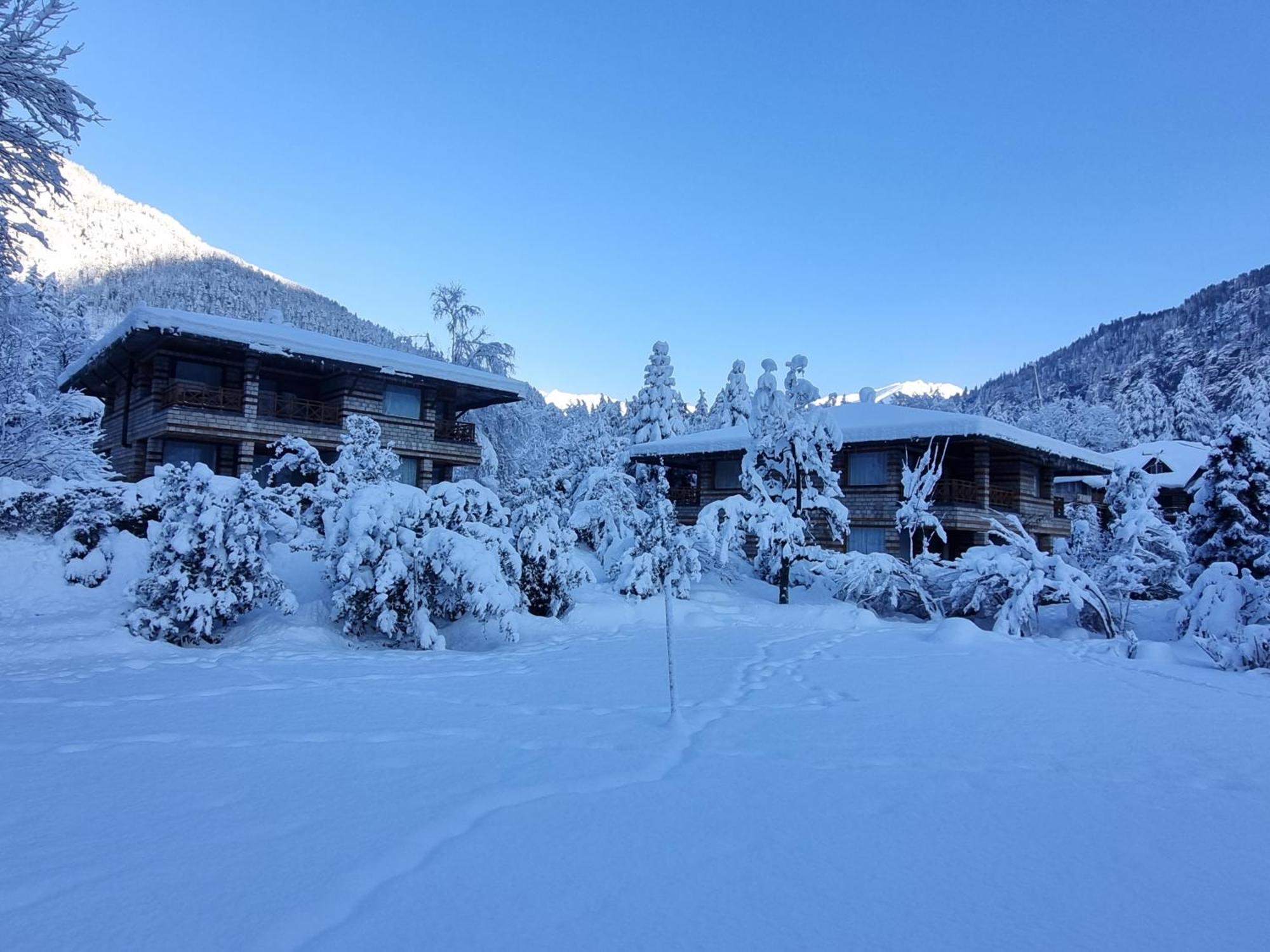 Banon Resorts Manāli Buitenkant foto