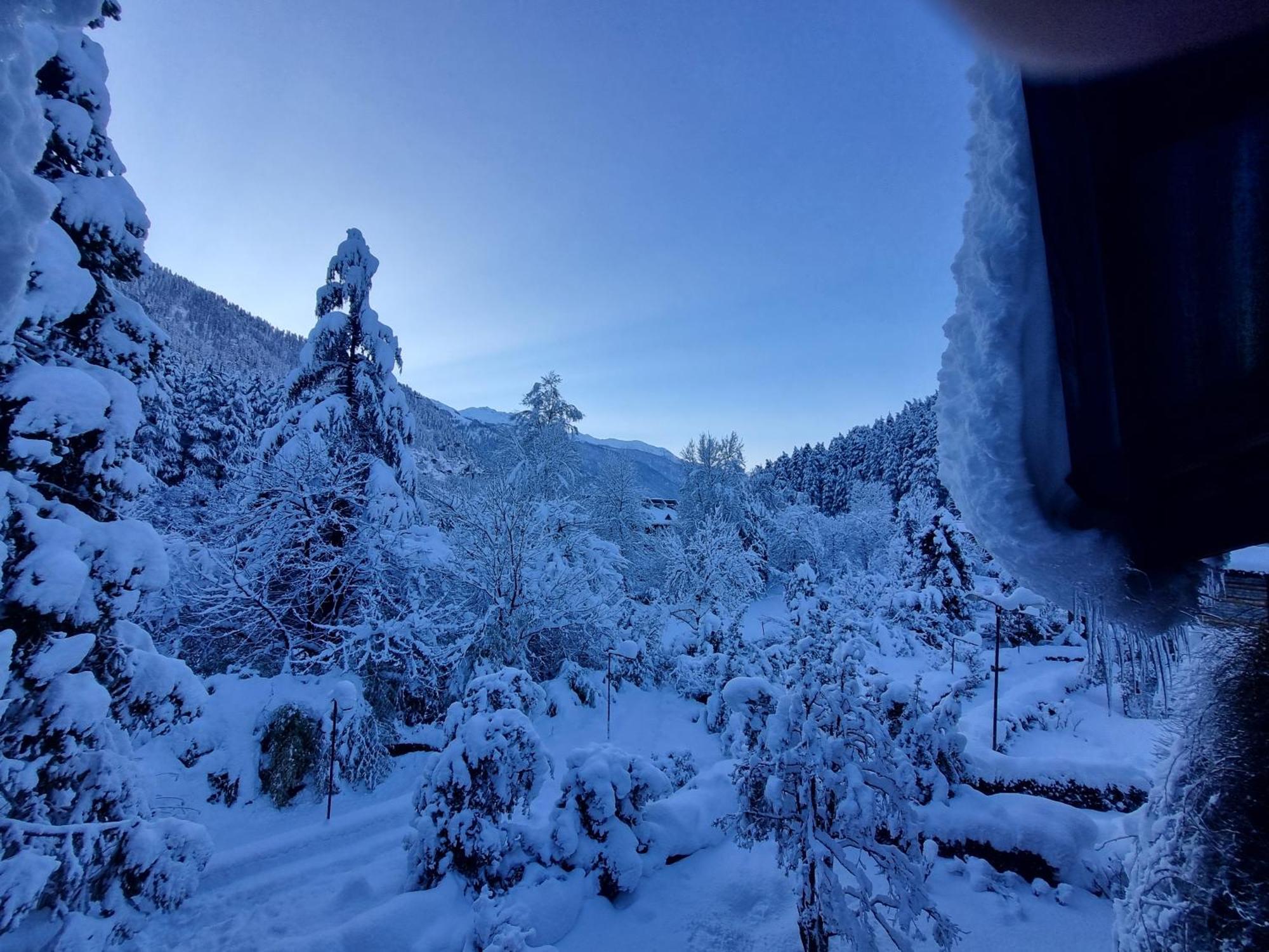 Banon Resorts Manāli Buitenkant foto
