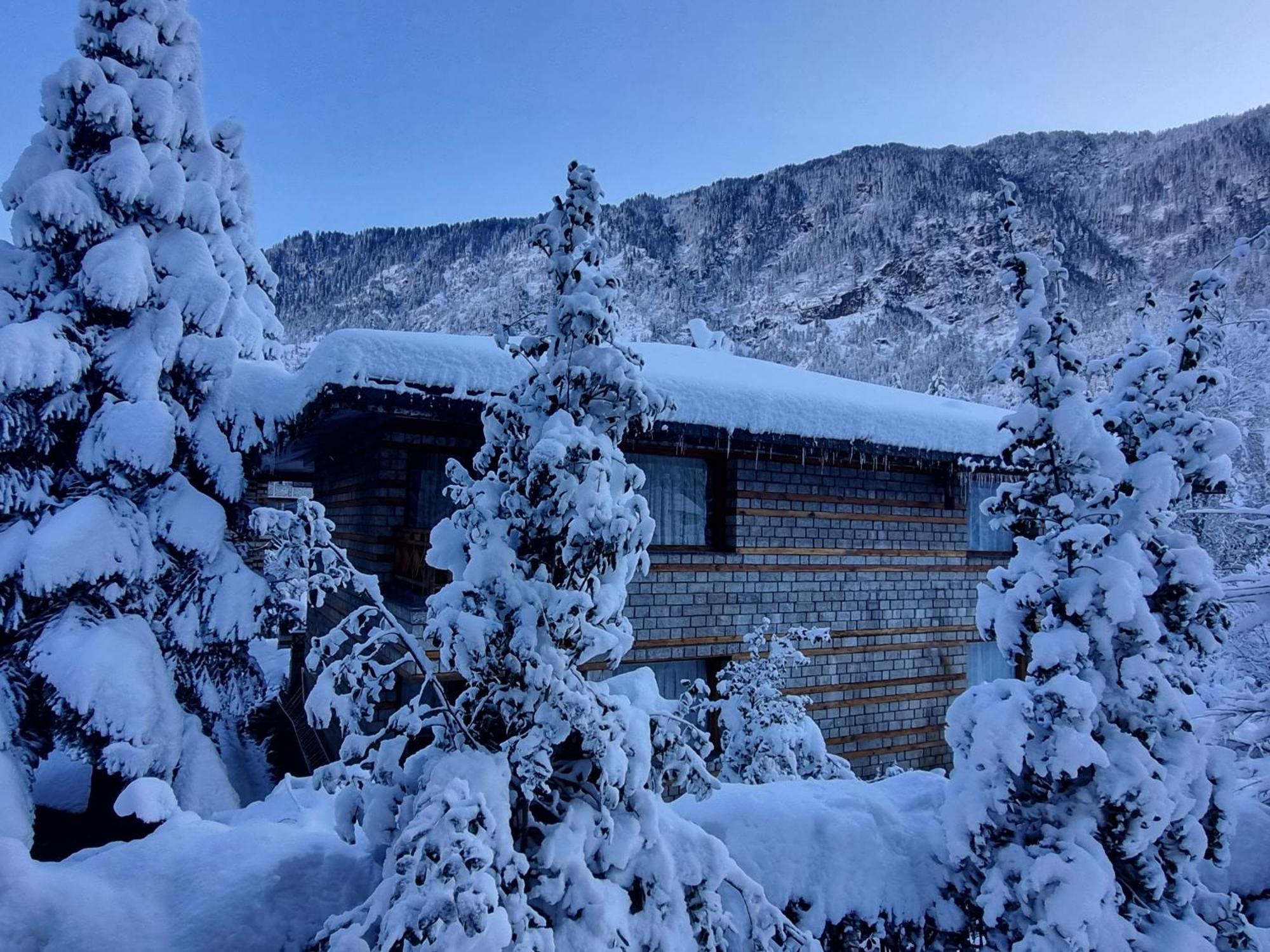 Banon Resorts Manāli Buitenkant foto